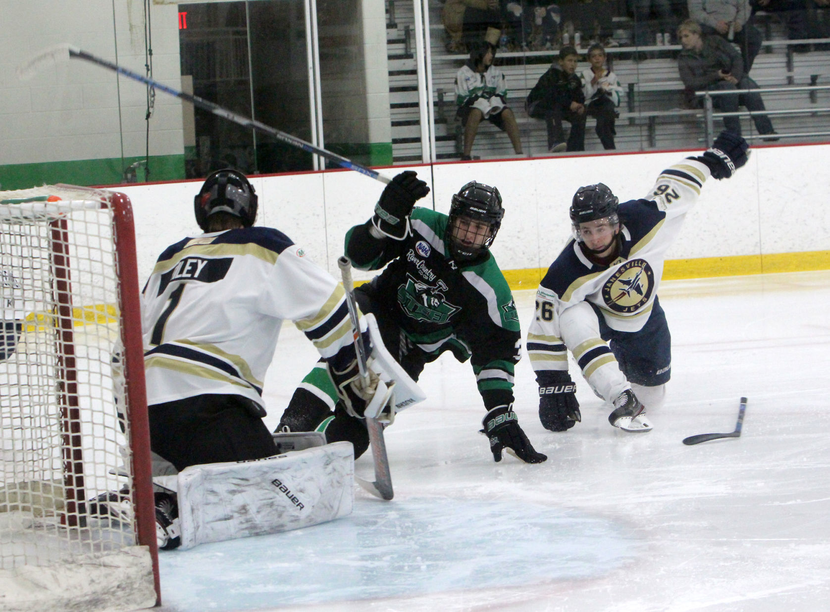 Janesville Jets at Chippewa Steel 9-14-19